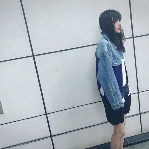 张天爱酷帅造型展气场网友直呼想嫁