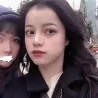 一边霸气一边可爱的闺蜜头像一半霸气一半可爱的闺蜜头像