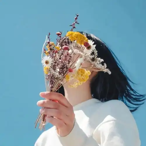 当女生问你为什么喜欢她,你该怎么回答