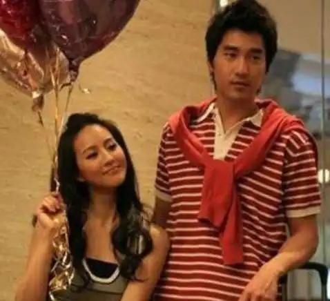美人时光机她曾与赵又廷因戏生情邱泽公开追求如今被曝闺蜜不和