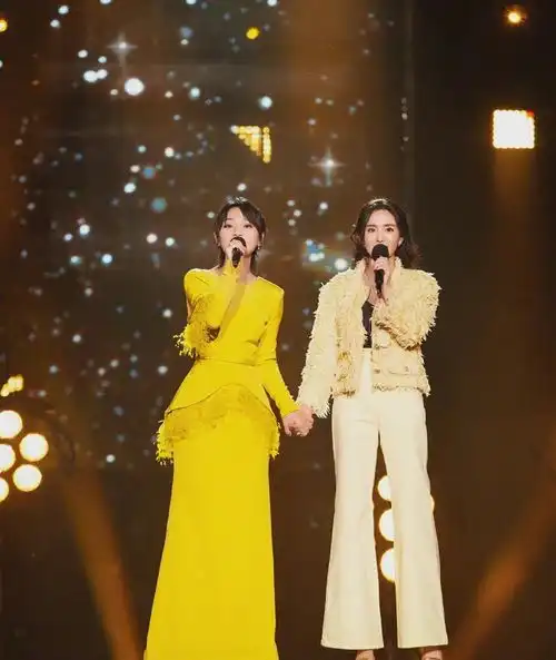 周笔畅是假闺蜜吧,竟没看过杨幂演的仙剑3,杨幂赶紧看