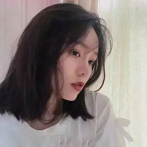 刚剪了短发的小仙女,尴尬期这样做,轻松度过