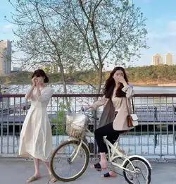 马卡龙色系闺蜜穿搭,满满夏日清凉感