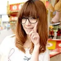 感情深的姐妹头像一左一右你存在我深深的脑海里