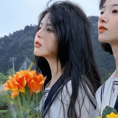 闺蜜头像二人沙雕丨闺蜜头像可爱两人两张挨在一起0726期