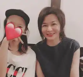 关之琳直言怀疑媒体夸张,不信李嫣与闺蜜2小时就能花掉10万