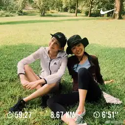 准妈妈陈意涵与闺蜜张钧甯小聚,两人素颜大比拼,颜值超养眼