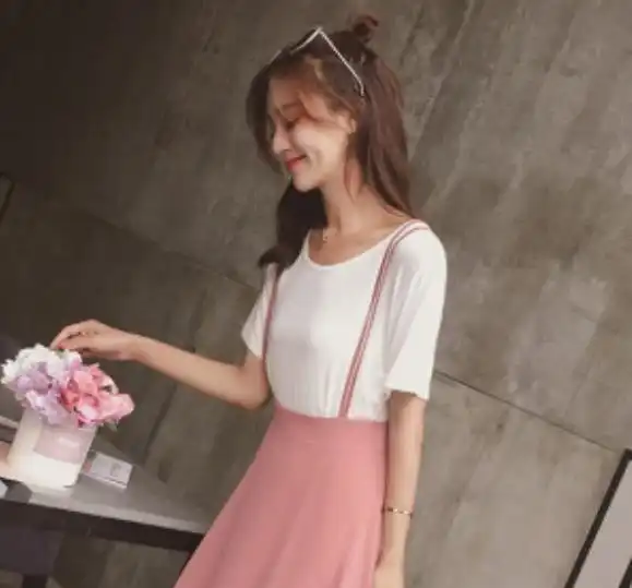心理测试和闺蜜出门逛街,你会穿哪套衣服,测试强迫症指数多高