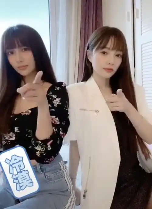 李小璐晒女儿视频,甜馨戴渔夫帽文静淑女,越来越有女神范儿