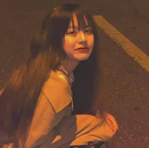 闺蜜头像真的好喜欢她