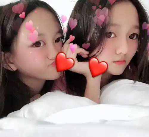 李嫣逛街2小时消费10万,知道闺蜜身份后,网友都闭嘴了