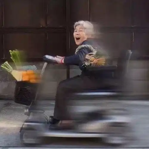 闺蜜搞怪头像