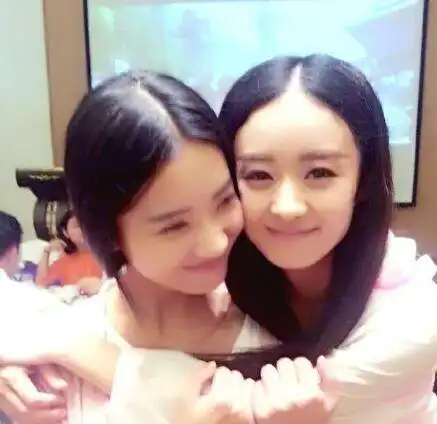 有一种替身叫赵丽颖的替身,不仅甜美还有女人味,如今已经出道