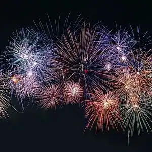 多地明确今年春节可燃放烟花爆竹