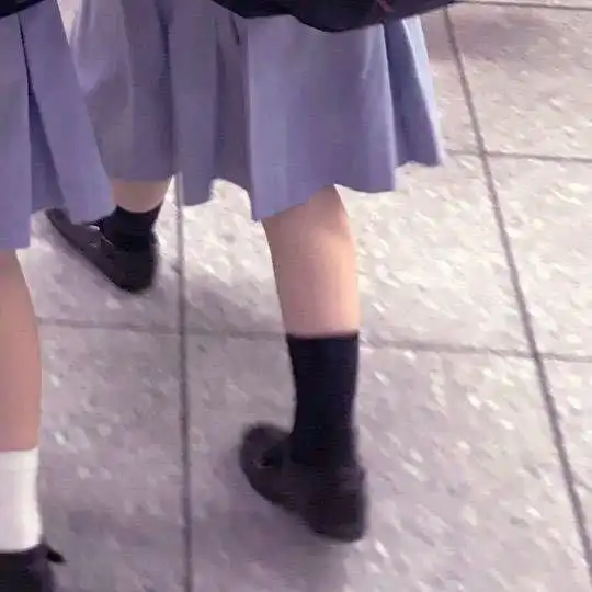不露脸部位闺蜜头像月亮才不会奔你而来,可是我会
