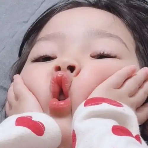 韩国网红可以吗想知道权律二