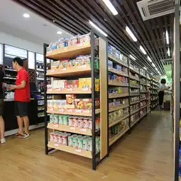 超市2019新型铁木结合货架商超案例
