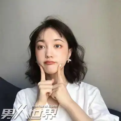 男友和五个闺蜜疯狂互换微信闺蜜不说我还不知他这么花心