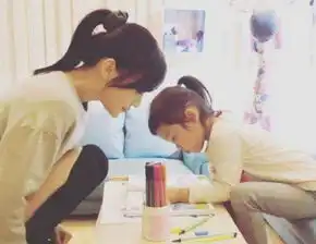 董璇和闺蜜李小璐曾爱同个男人,她伤心退出,如今两家人和谐有爱