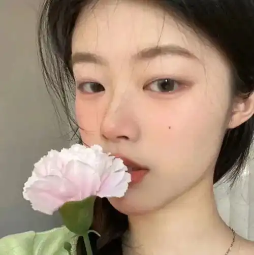 招桃花头像今天想做个木头人