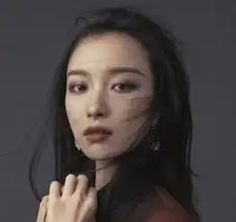 倪妮漂亮吗个人觉得不漂亮,眼睛好小,不舒服的感觉