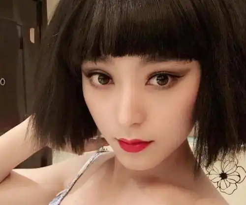 赵丽颖替身李可正式出道,范冰冰替身换抑郁症,郑爽和替身成闺蜜