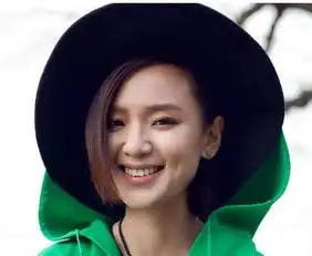 周笔畅继郑爽之后坦率承认整容,细节告诉你为何她能成为杨幂闺蜜