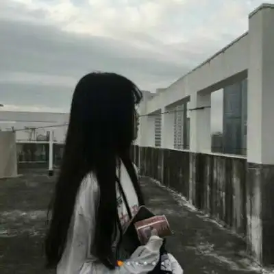 丧的头像女生真人霸气冷酷无情头像女