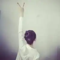qq三个人分开一套的闺蜜头像背影