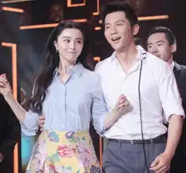 范冰冰李晨比心最新消息婚纱照曝光疑已秘密结婚