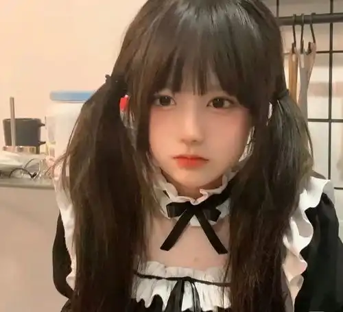 比你闺蜜长得都好看的头像
