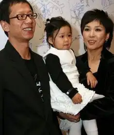 那英闺蜜,她从央视辞职却被杨澜骂,今成亿万富婆