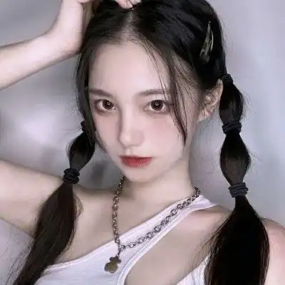 聊天时,常常跟男孩聊这3个话题,会让他觉得你素质低下