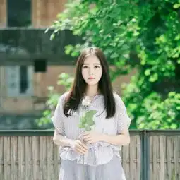 女生闺蜜头像两张一对高清2018最新被爱的人总是有恃无恐