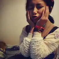 可爱的姐妹脸蛋闺蜜眼中出西施