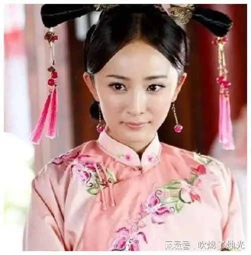 娱乐圈两个女强人,虽然是闺蜜,但是差距一个天上一个地下