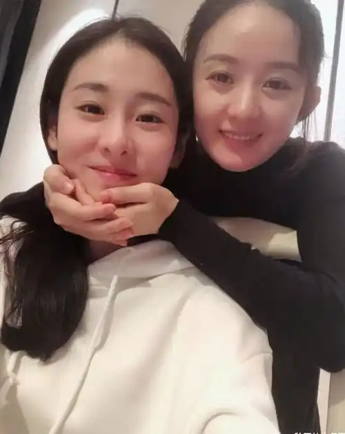 张碧晨孕期迷茫,赵丽颖两次陪伴送安慰,谢娜也为她打掩护