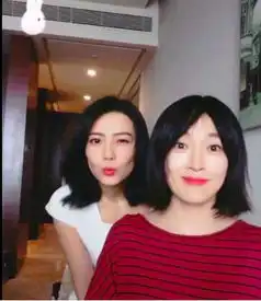 高圆圆在家安胎获闺蜜探望,赵又廷老婆心情大好涂红唇超可爱