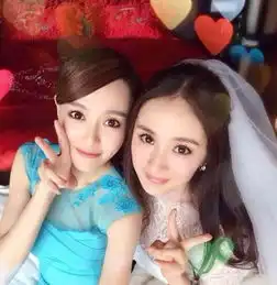 铁打的杨幂流水的闺蜜,甜美的唐嫣庆祝为天仙,闺蜜情一目了然