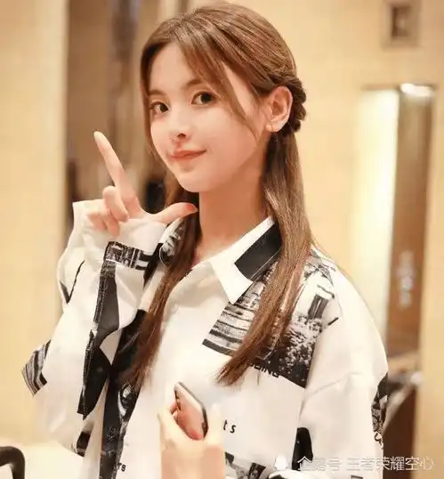 杨超越被作为特殊人才落户上海,到底合不合适