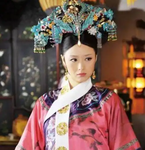 蒋欣和他同居13年被抛弃,从3线混成18线,如今的蒋欣让他高攀不起