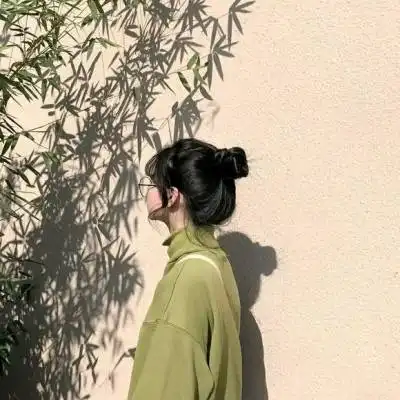 比较有文艺范儿的闺蜜头像两人两张分开文艺小清新头像