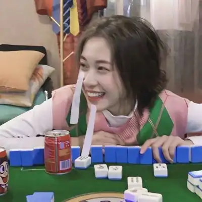 爱情也许当初不该用情,如今不会再有痴情