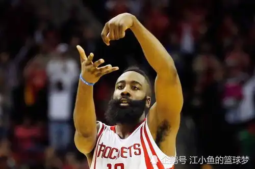 哈登我是一个职业球员,我不是公关也不会媒体人