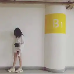 与闺蜜逛街两小时消费十万李嫣这样回应尽显高情商