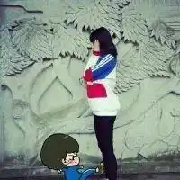 侧面闺蜜头像,或者是下半身的