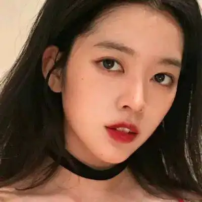 闺蜜头像别去打扰一个不愿理你的人
