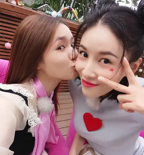 林允交际圈曝光人脉强大,原来她和这些女星都是闺蜜