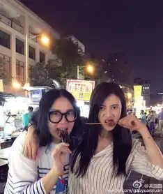 高圆圆和闺蜜吃串勾肩搭背盘点不雅吃相惨遭偷拍十大女星