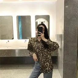 我说闺蜜怎么不穿连衣裙了,看看刚上新的这些衬衣,件件都很惊艳